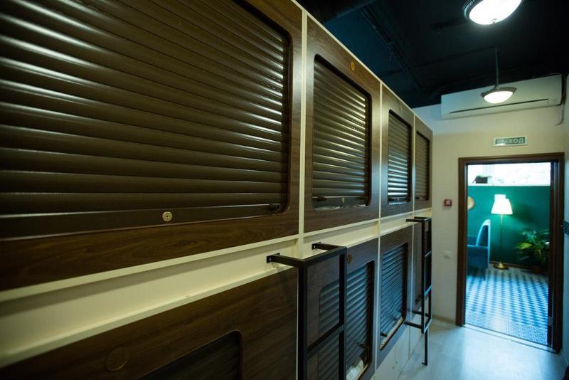 Capsule Hotel Interqube Tretyakovskaya Moszkva Kültér fotó