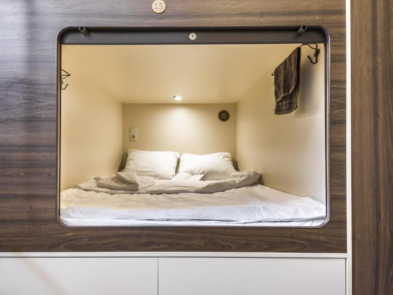 Capsule Hotel Interqube Tretyakovskaya Moszkva Kültér fotó